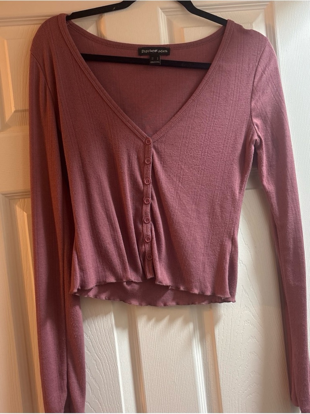 Streetwear Society Dusty Rose Ribbed Button-Front V-Neck Long Sleeve Top